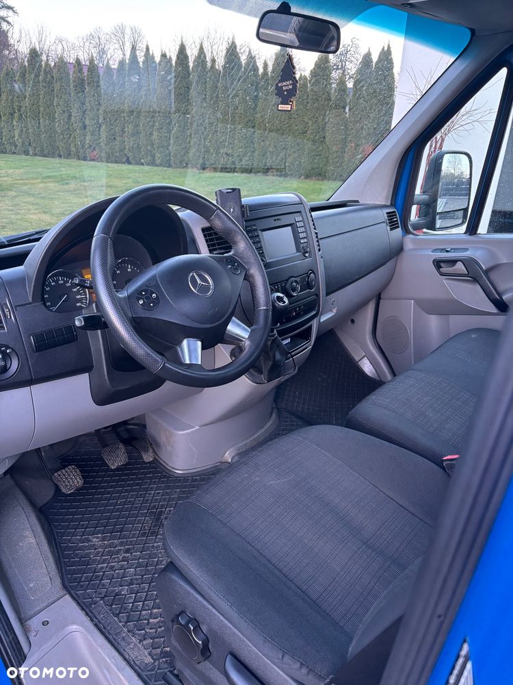 Mercedes-Benz Sprinter - 8