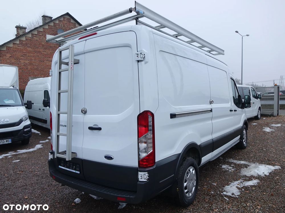 Ford Transit 3-osobowy L3H2 furgon blaszak - 21