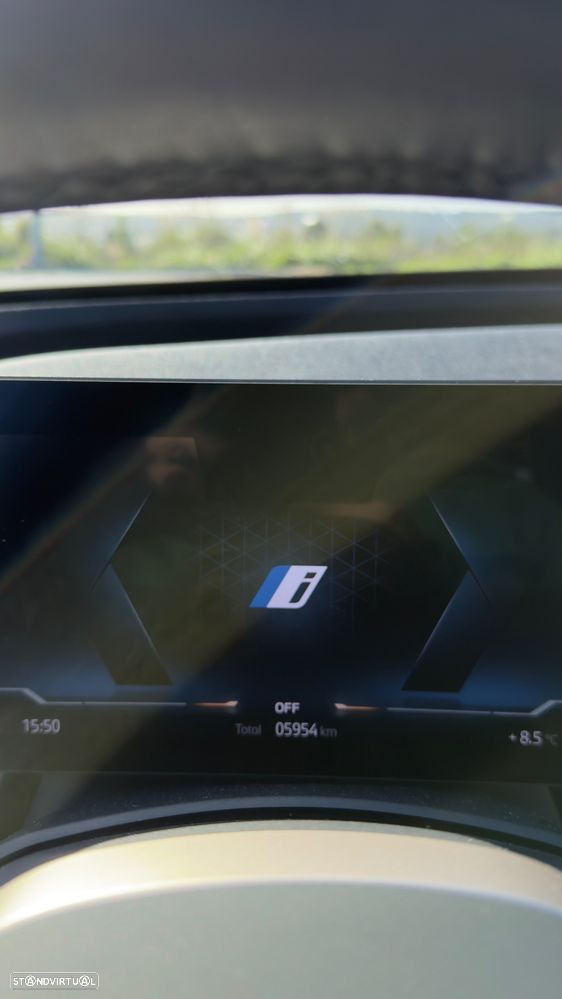 BMW iX xDrive 50 - 27