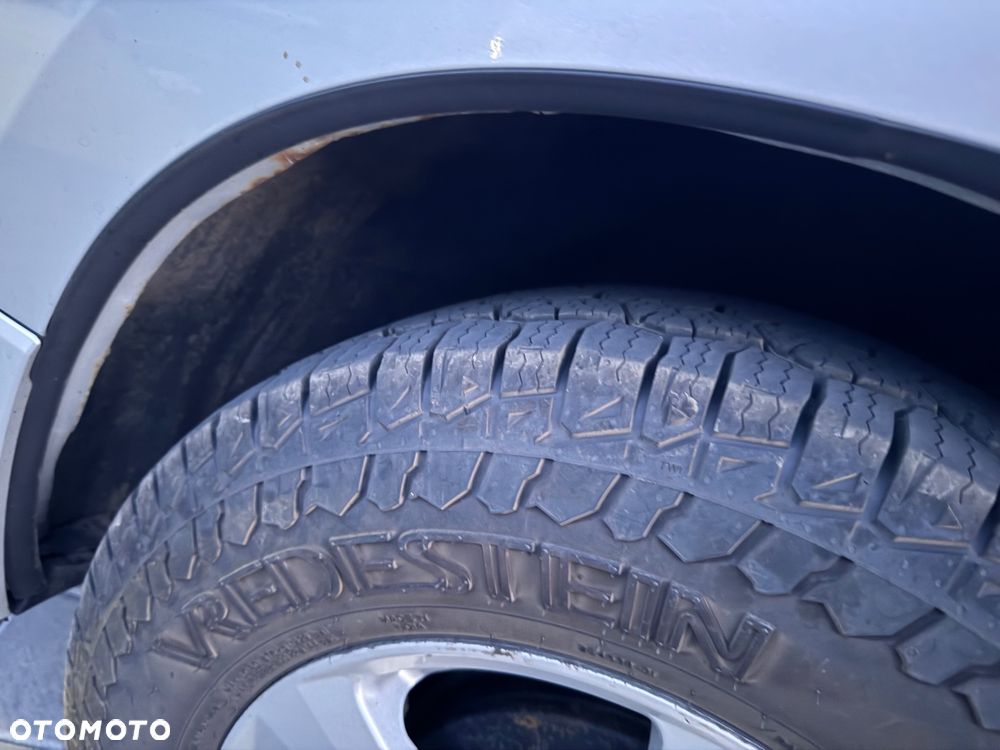 Suzuki Grand Vitara 2.0 Comfort + - 4