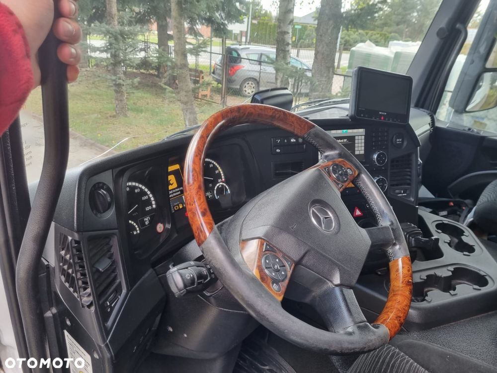 Mercedes-Benz Antos Super Stan - 21