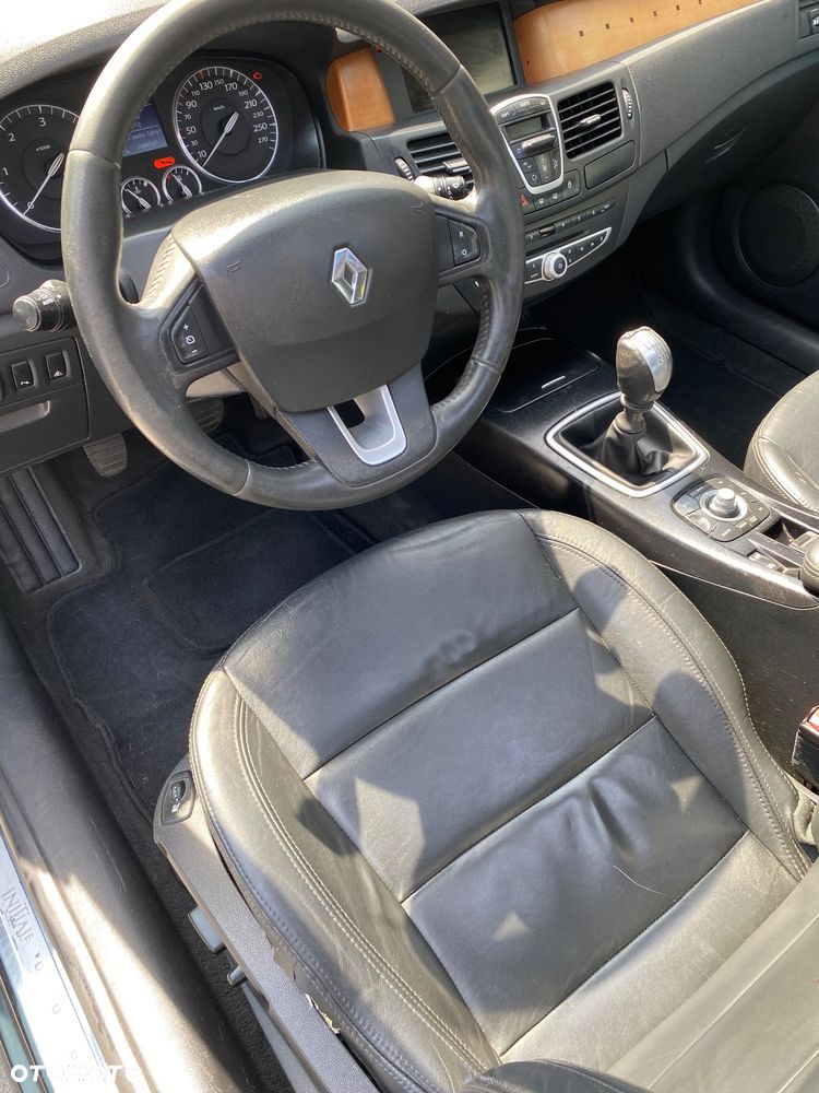 Renault Laguna 2.0 dCi FAP Privilege - 5