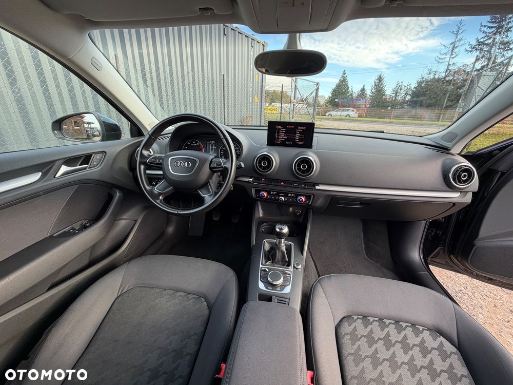 Audi A3 Sportback - 8