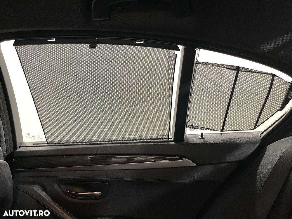 BMW Seria 5 520i Aut. Luxury Line - 20