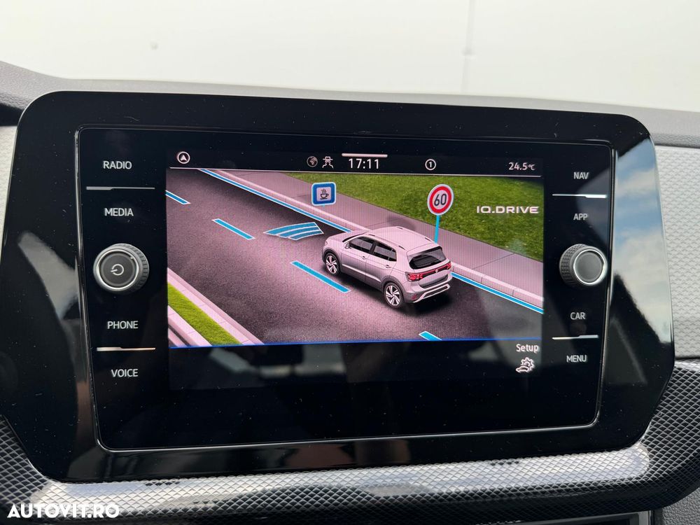Volkswagen T-Cross - 14
