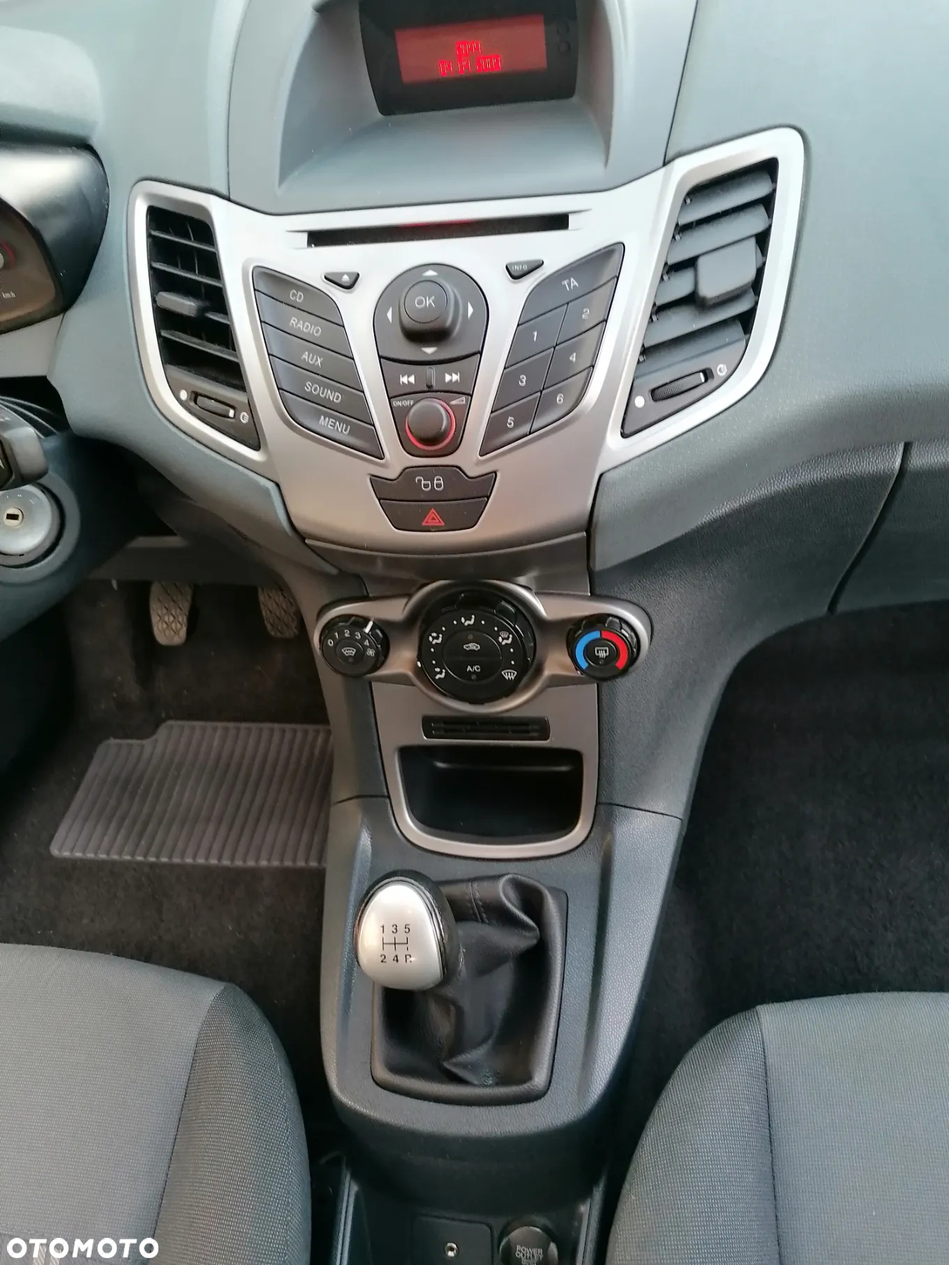 Ford Fiesta 1.25 Ambiente - 7