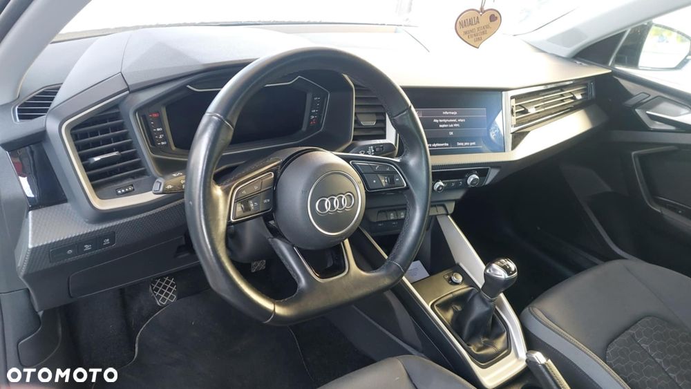 Audi A1 Sportback 25 TFSI S line - 19