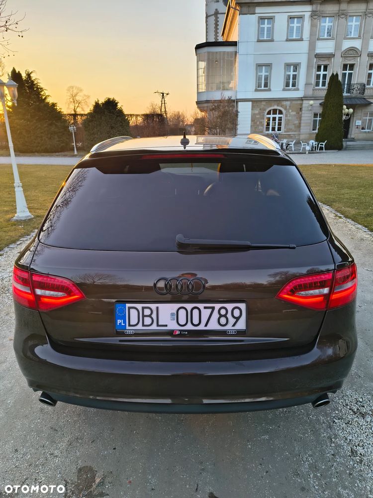 Audi A4 Avant 3.0 TDI DPF clean diesel quattro S tronic Ambition - 8