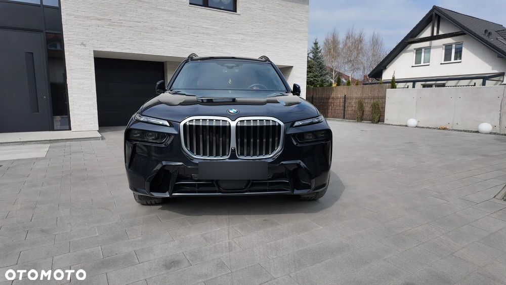BMW X7 - 1