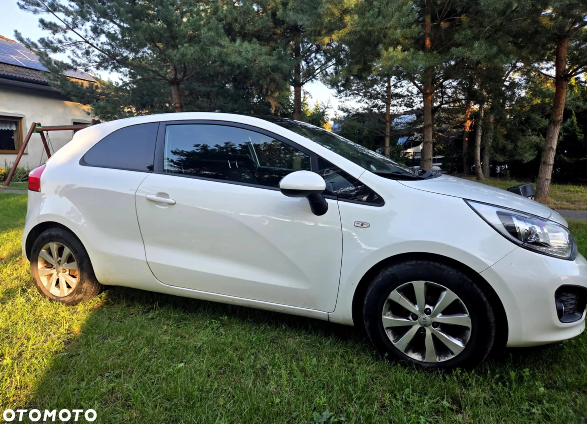 Kia Rio - 4