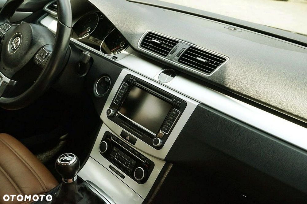 Volkswagen Passat CC - 29