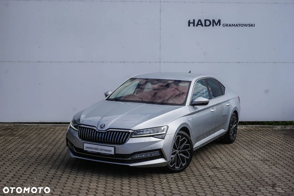 Skoda Superb 2.0 TSI L&K DSG - 4