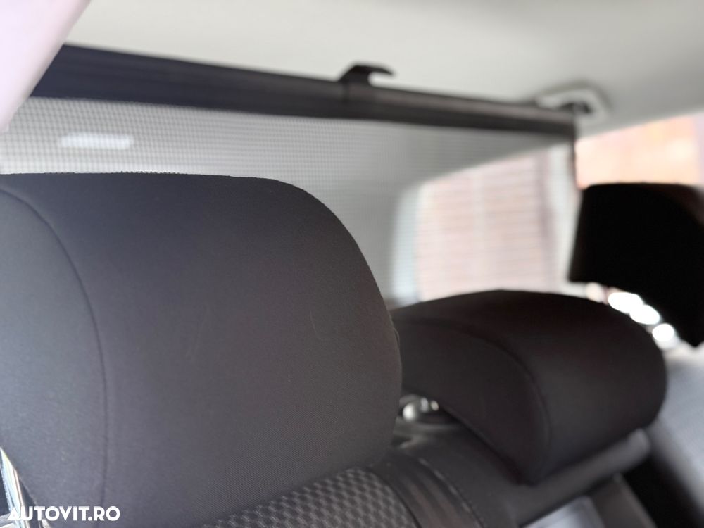 Volkswagen Passat Variant 2.0 TDI BlueMotion Technology Trendline - 9