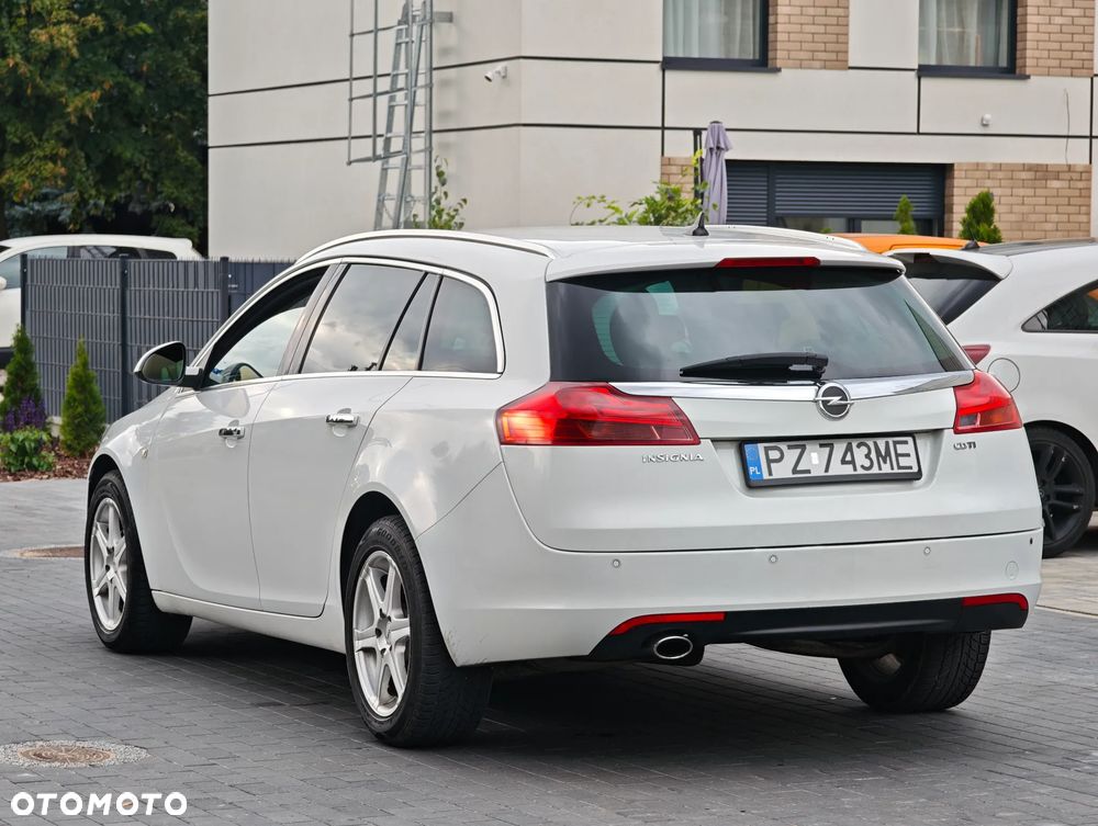 Opel Insignia - 10