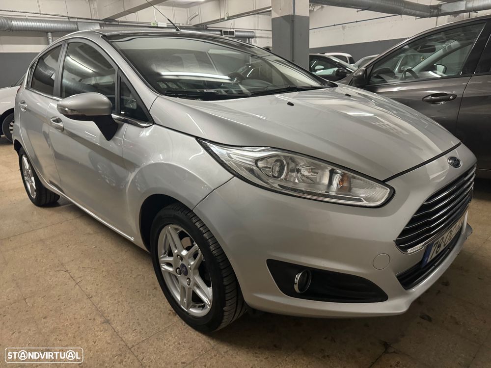 Ford Fiesta 1.0 T EcoBoost Titanium - 5