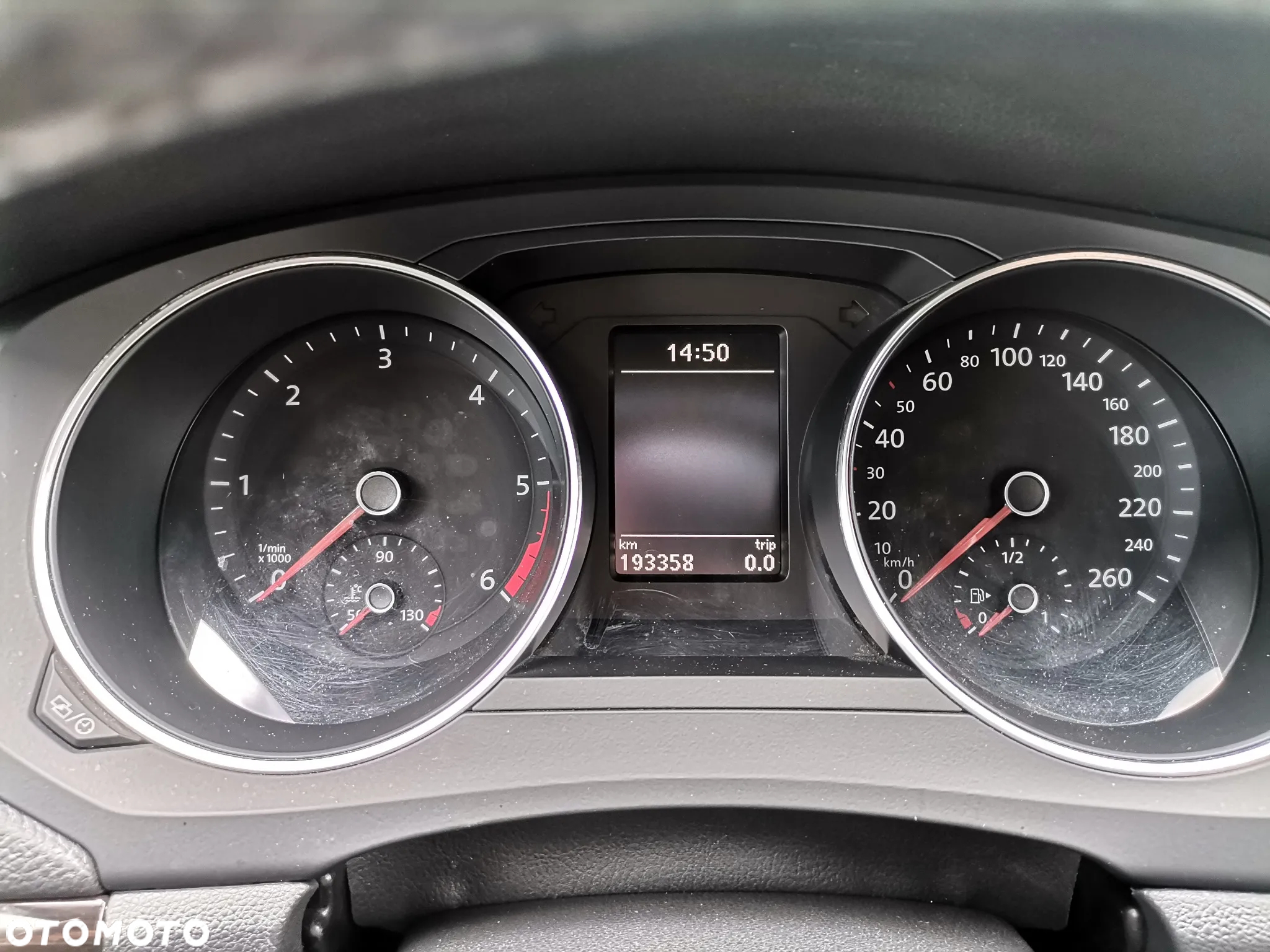 Volkswagen Jetta 2.0 TDI DSG BlueMotion Technologie - 9