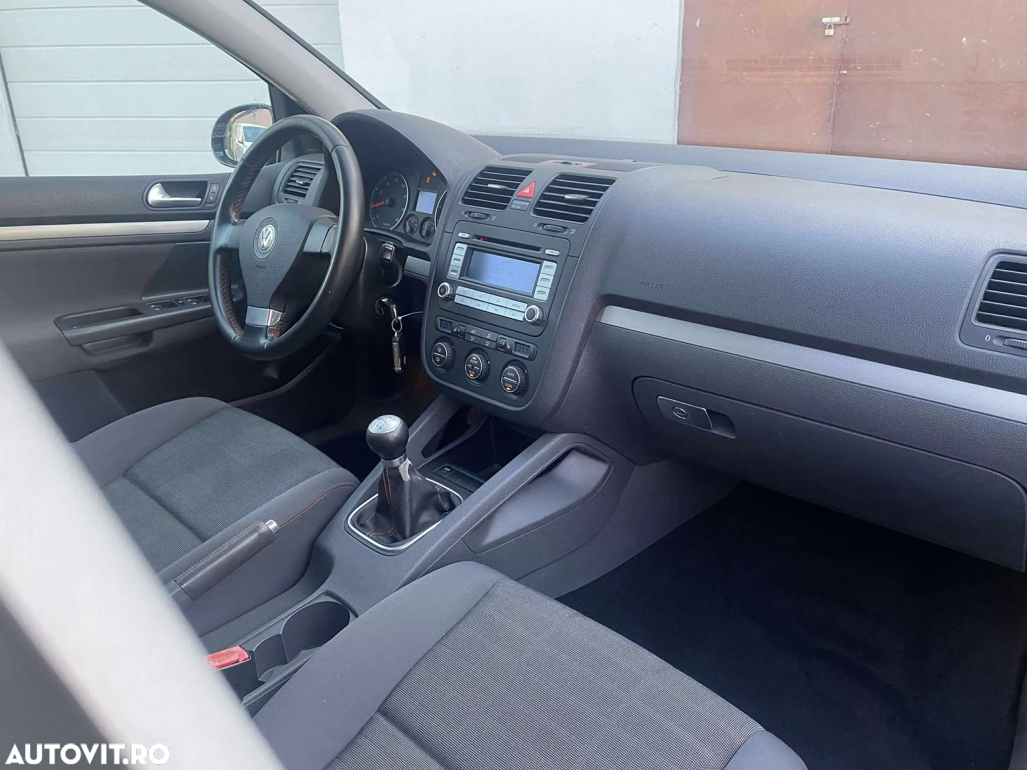 Volkswagen Golf 1.6 FSI Goal - 5