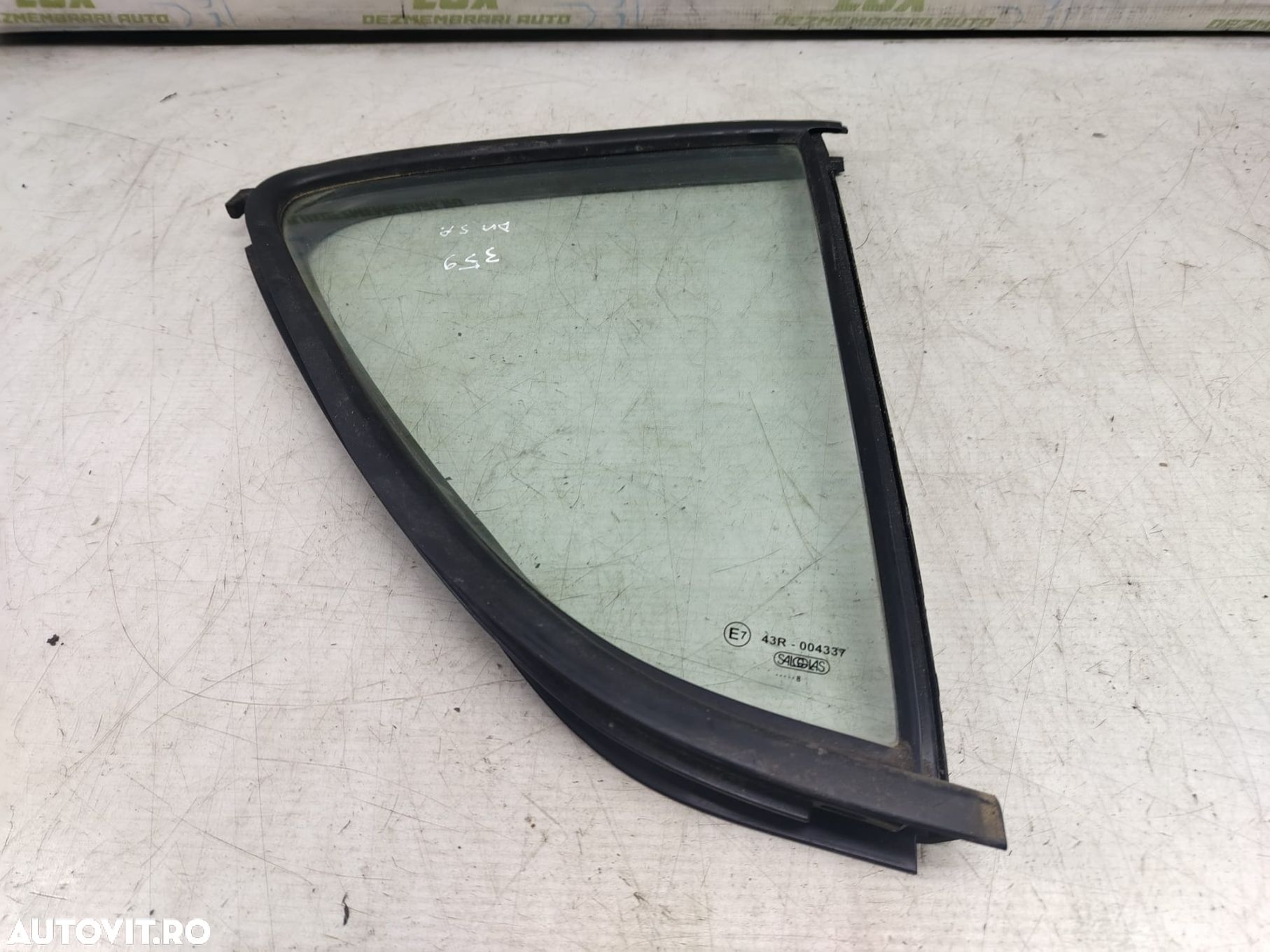 Geam fix dreapta spate 84665-51k00 Suzuki Splash 1 [2008 - 2012] - 1