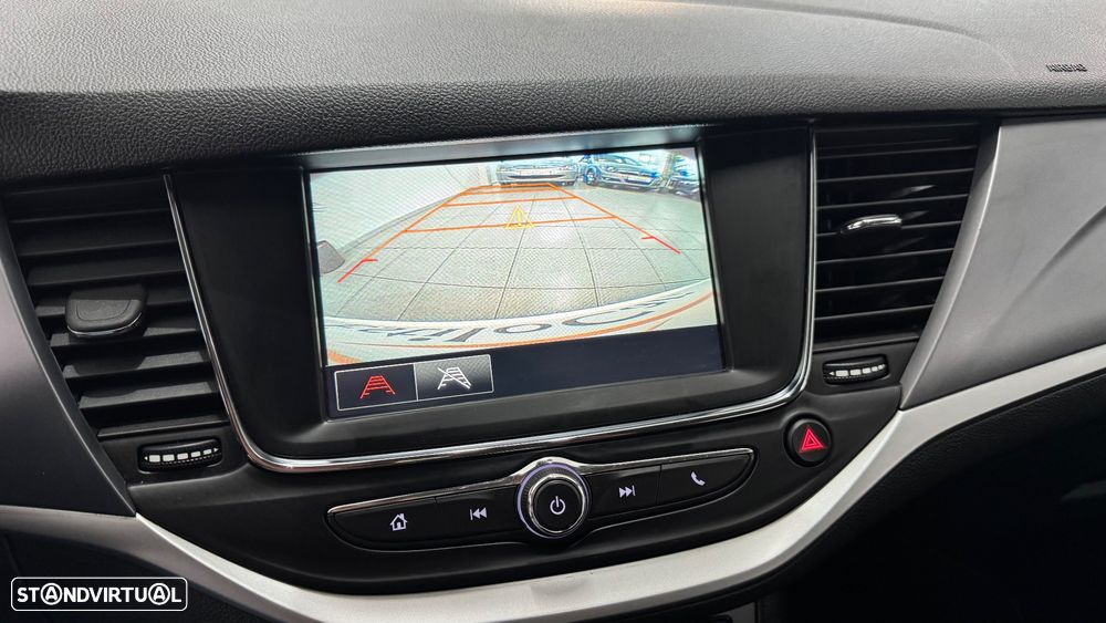 Opel Astra 1.5 D Design & Tech S/S - 23