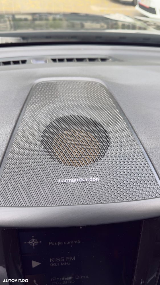 Volvo XC 60 D4 R-Design - 18