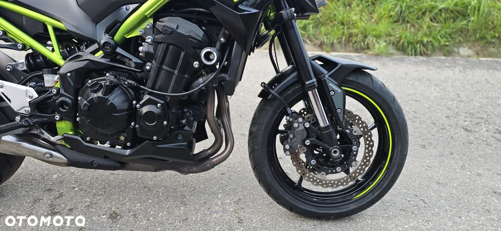 Kawasaki Z 900 - 11
