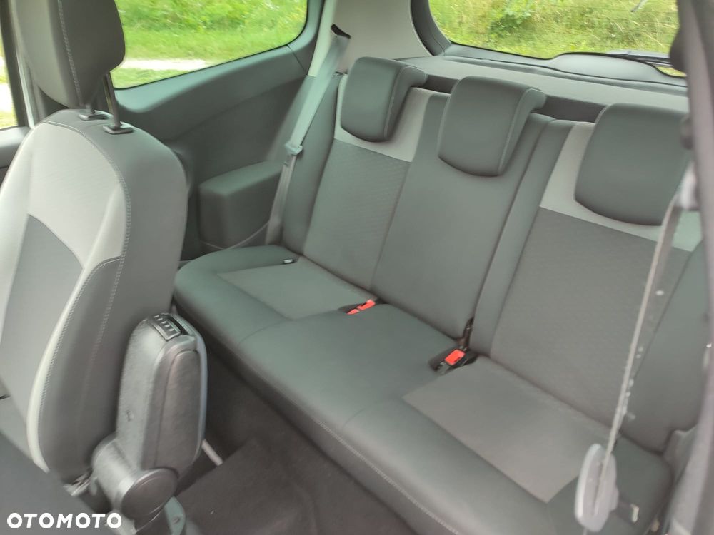 Renault Clio 1.5 dCi 90 FAP Dynamique - 9