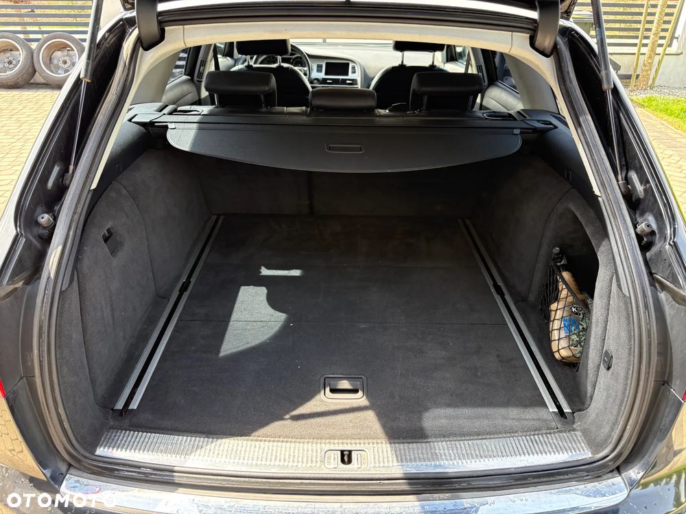 Audi A6 Avant - 11