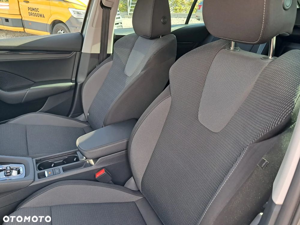 Skoda Octavia 2.0 TDI Ambition DSG - 19