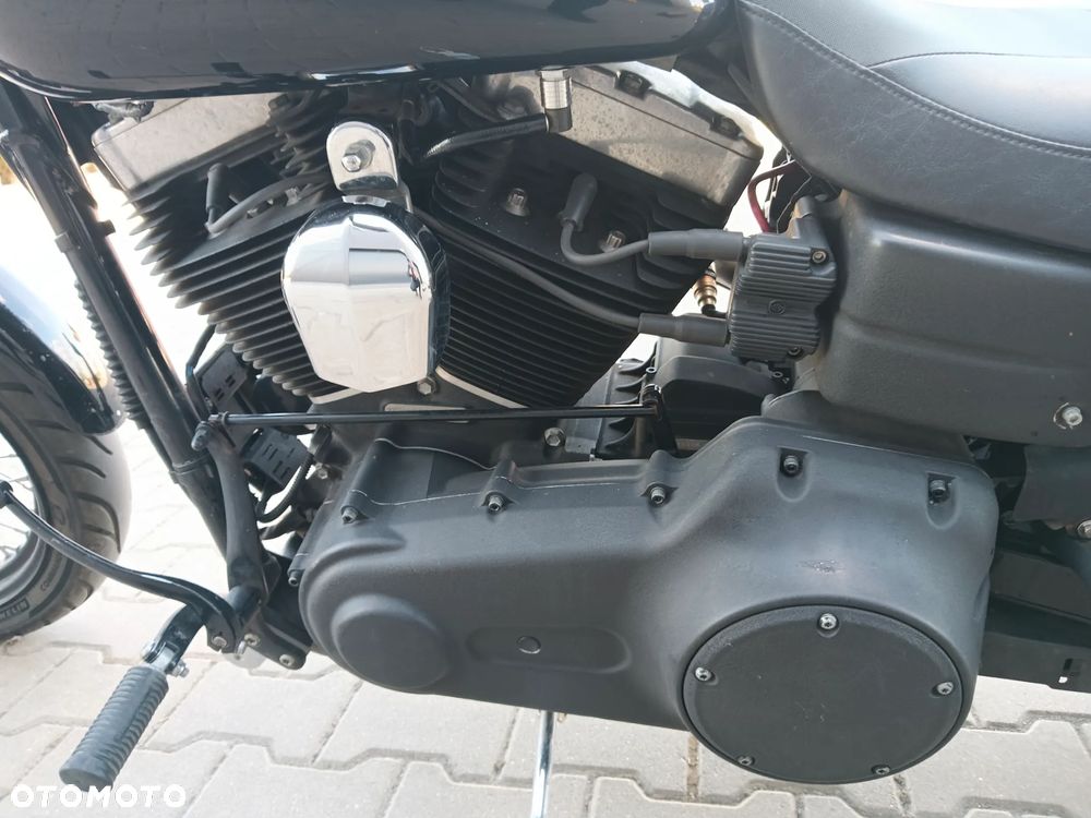 Harley-Davidson Dyna Street Bob - 9