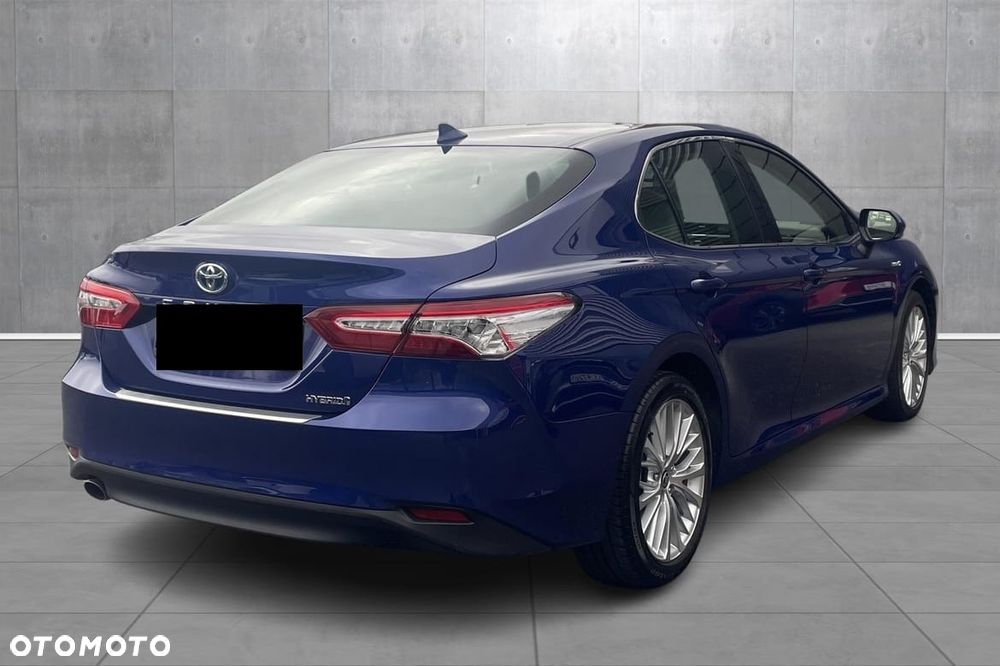 Toyota Camry 2.5 Hybrid Executive CVT - 3