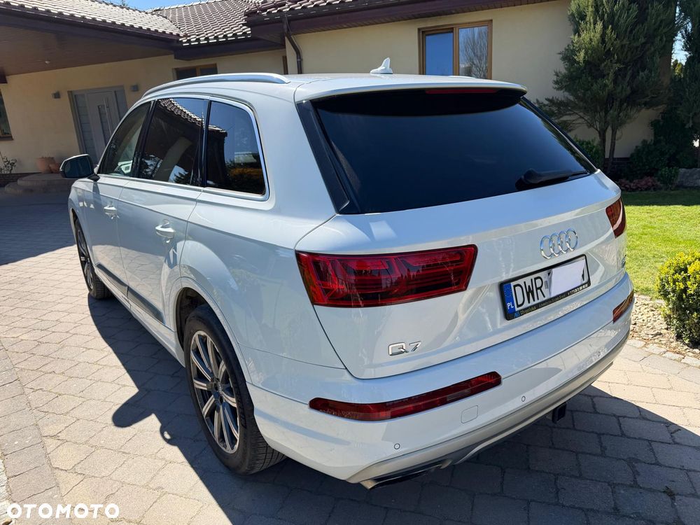 Audi Q7 - 29