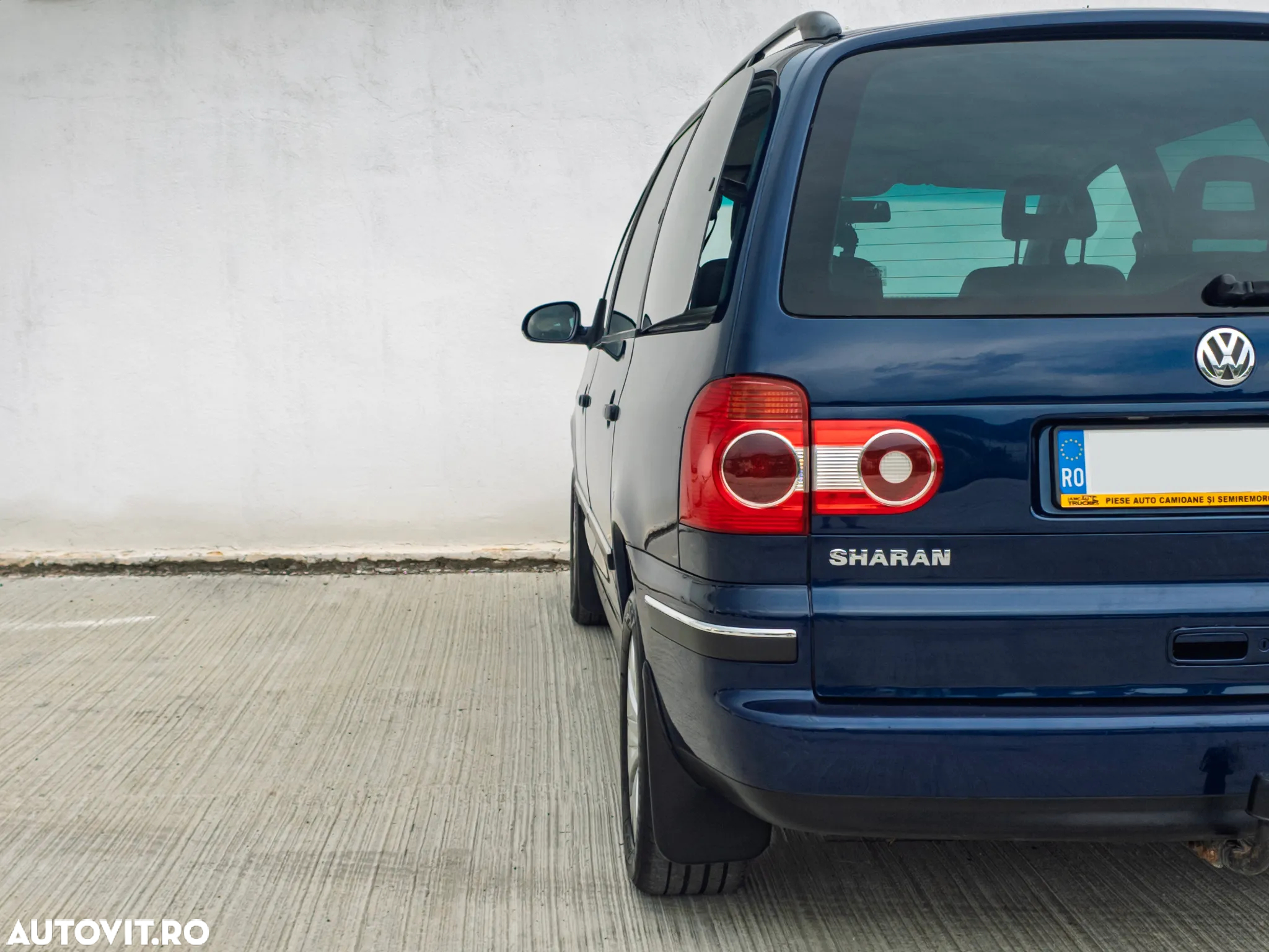 Volkswagen Sharan 1.9 TDI Family - 12