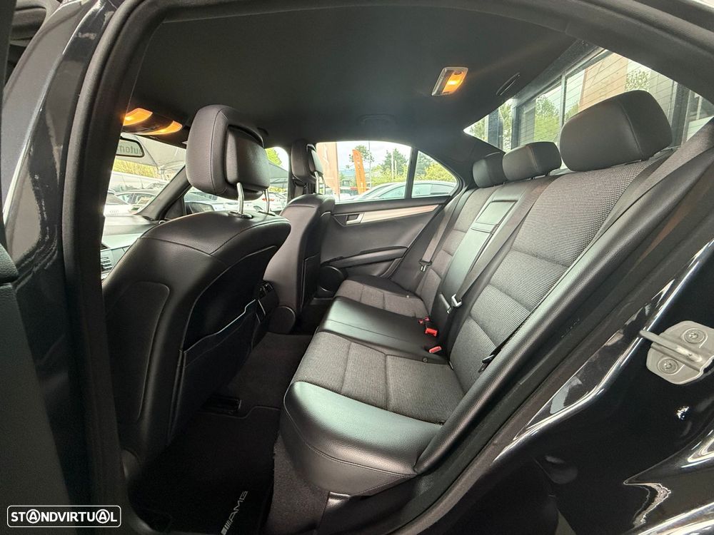 Mercedes-Benz C 220 BlueTEC AMG Line - 29