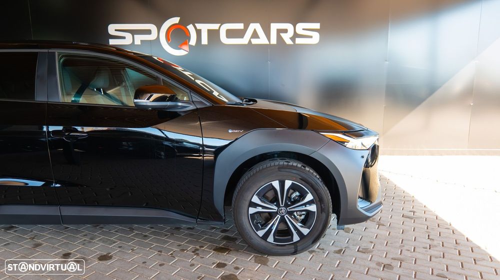 Toyota bZ4X 71,4 kWh Exclusive - 5