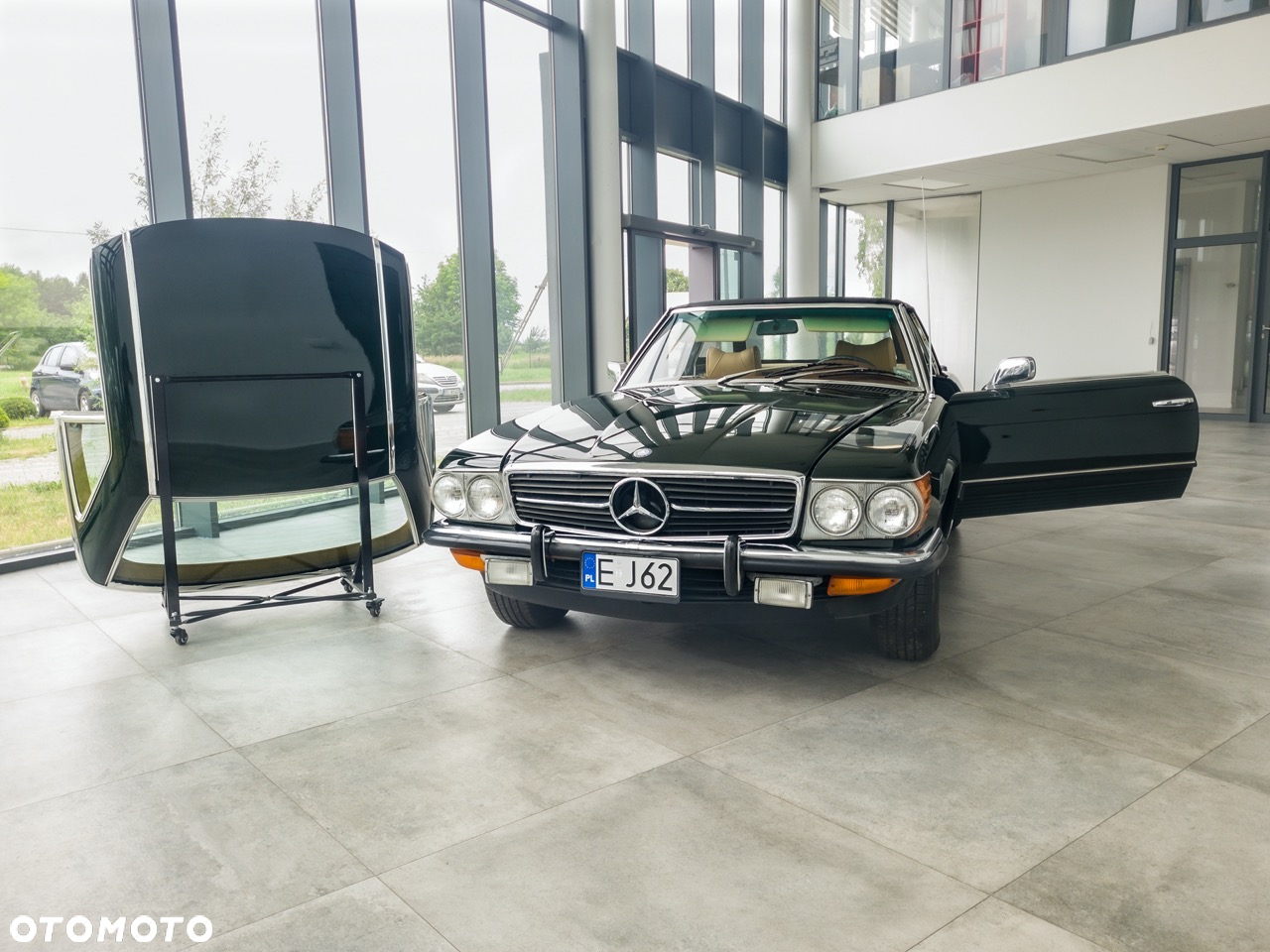 Mercedes-Benz SL - 25
