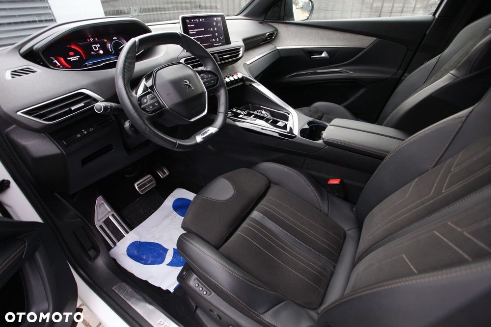 Peugeot 5008 1.2 PureTech mHEV GT S&S e-DCS6 - 10