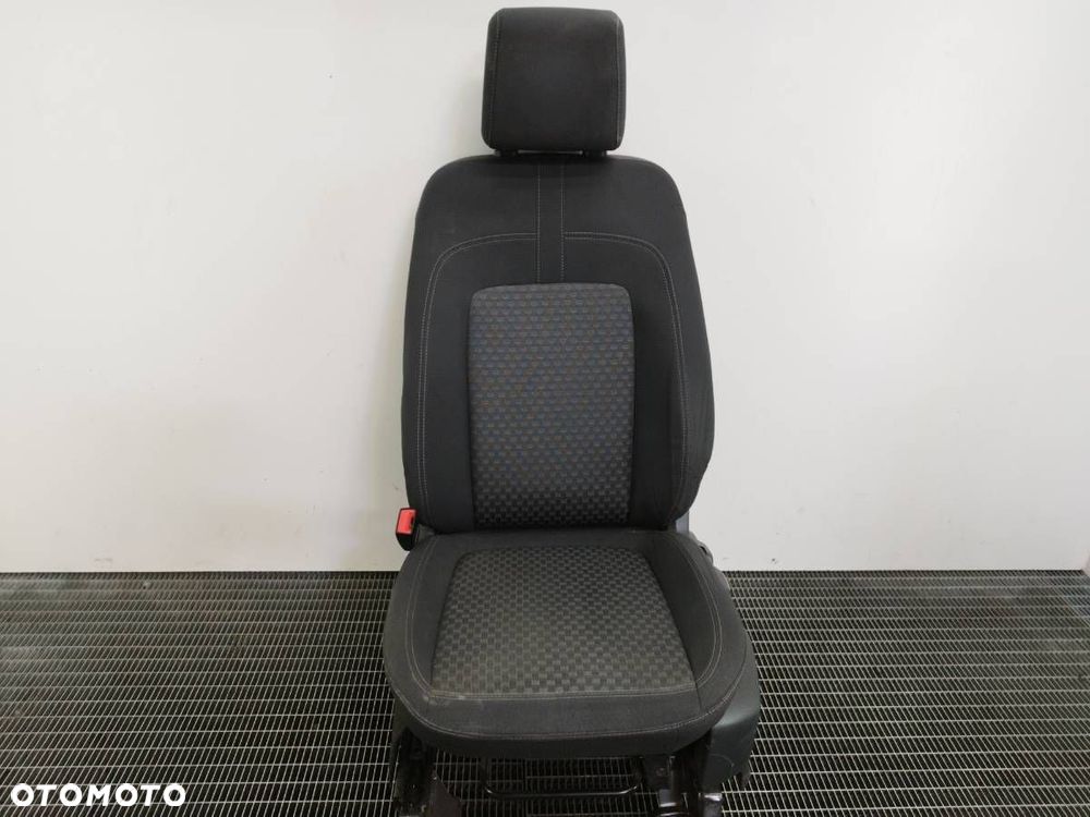 FOTEL LEWY PRZÓD KIEROWCY LIFT FORD TRANSIT CONNECT MK2 II EUROPA - 1