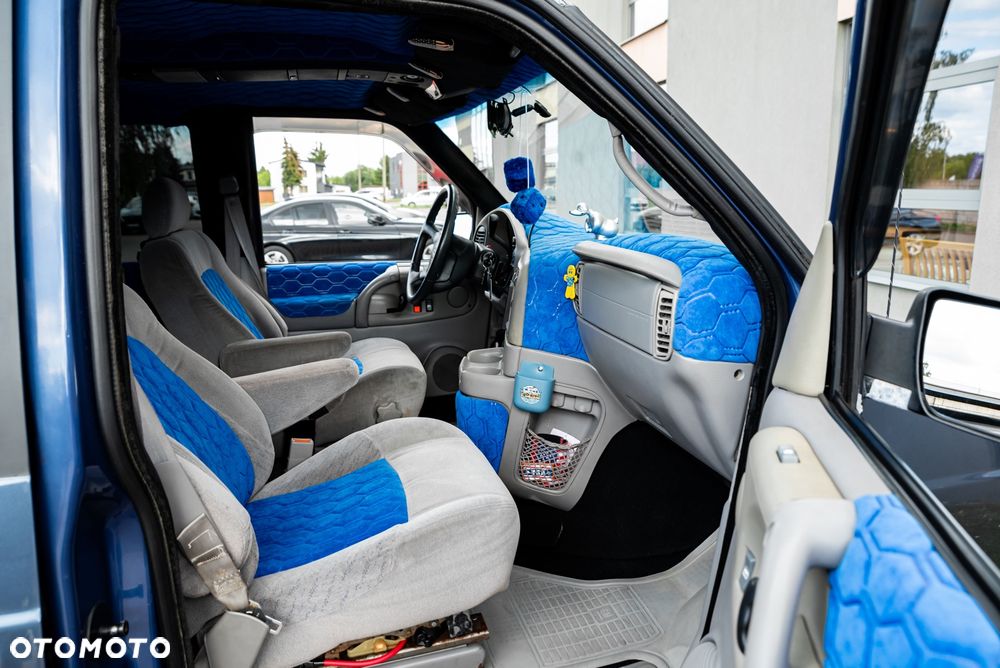 Chevrolet Astro - 23