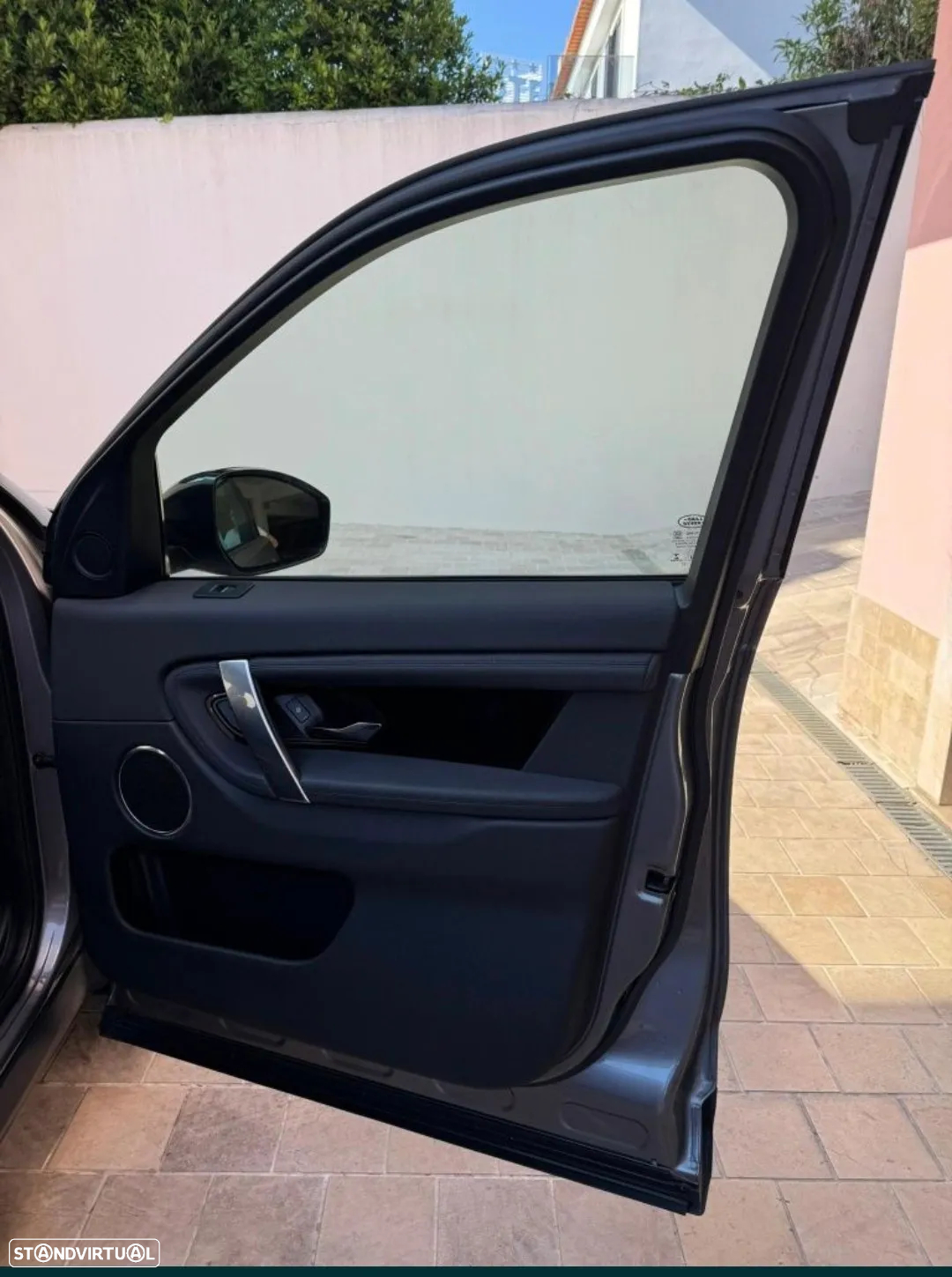 Land Rover Discovery - 5