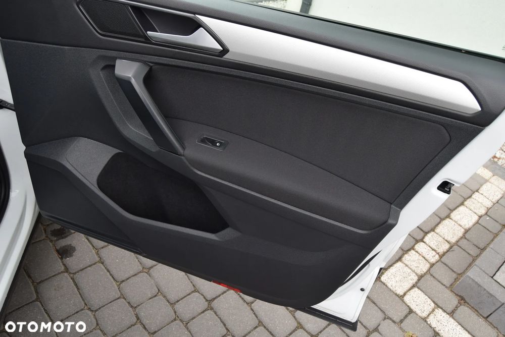 Volkswagen Tiguan 1.4 TSI BlueMotion Technology Trend & Fun - 21