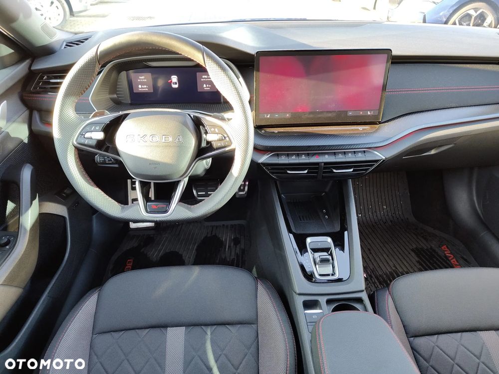 Skoda Octavia 2.0 TSI RS DSG - 9