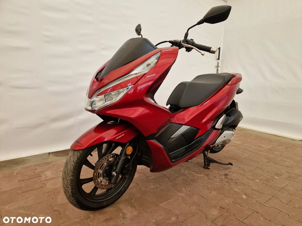 Honda PCX - 9