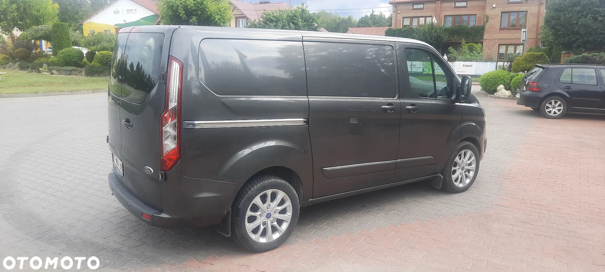 Ford TRANSIT CUSTOM - 2