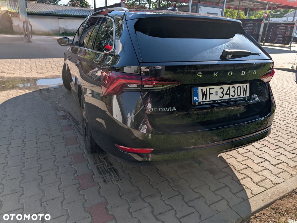 Skoda Octavia 2.0 TDI Style DSG - 5