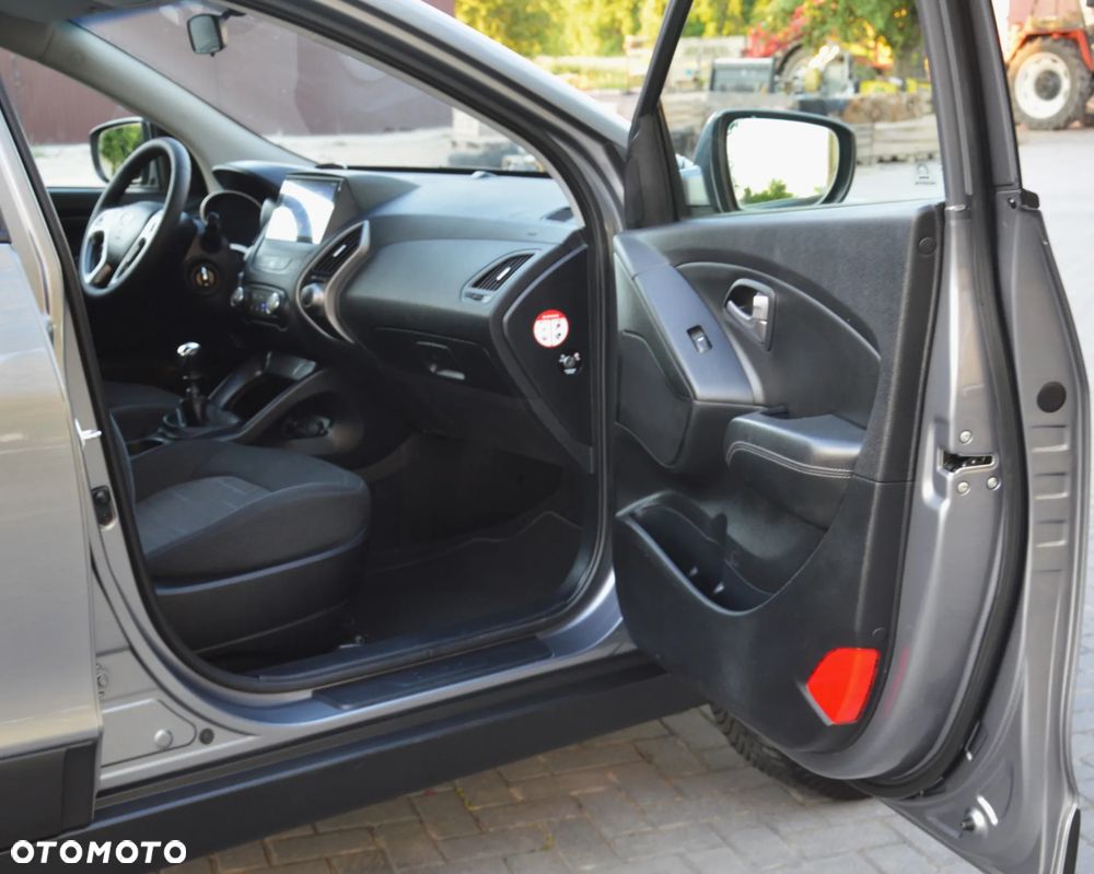 Hyundai ix35 - 25