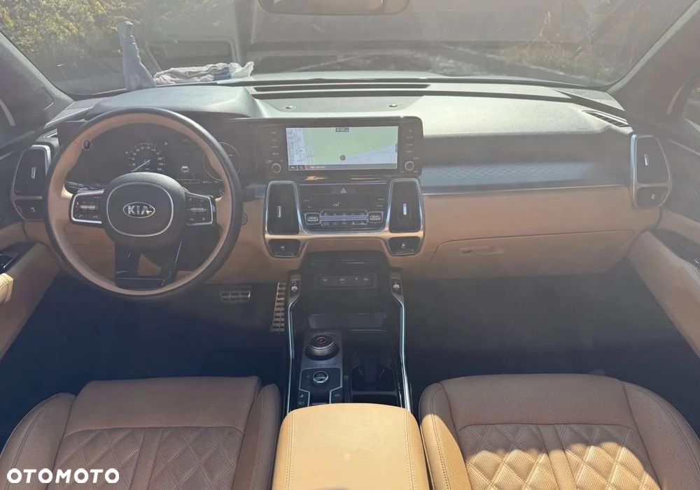 Kia Sorento - 5