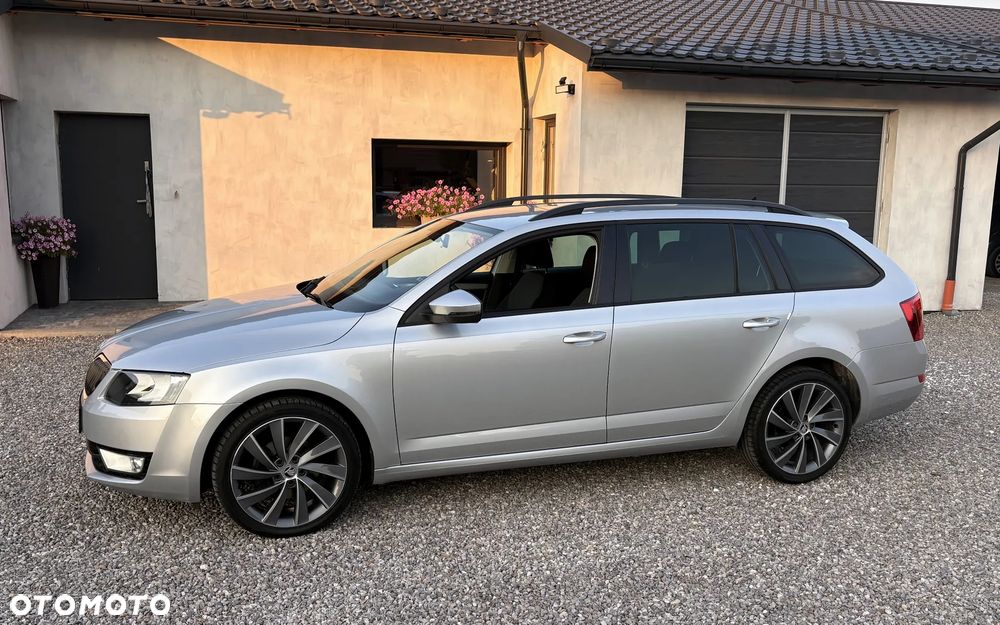 Skoda Octavia 2.0 TDI Sport Edition - 5