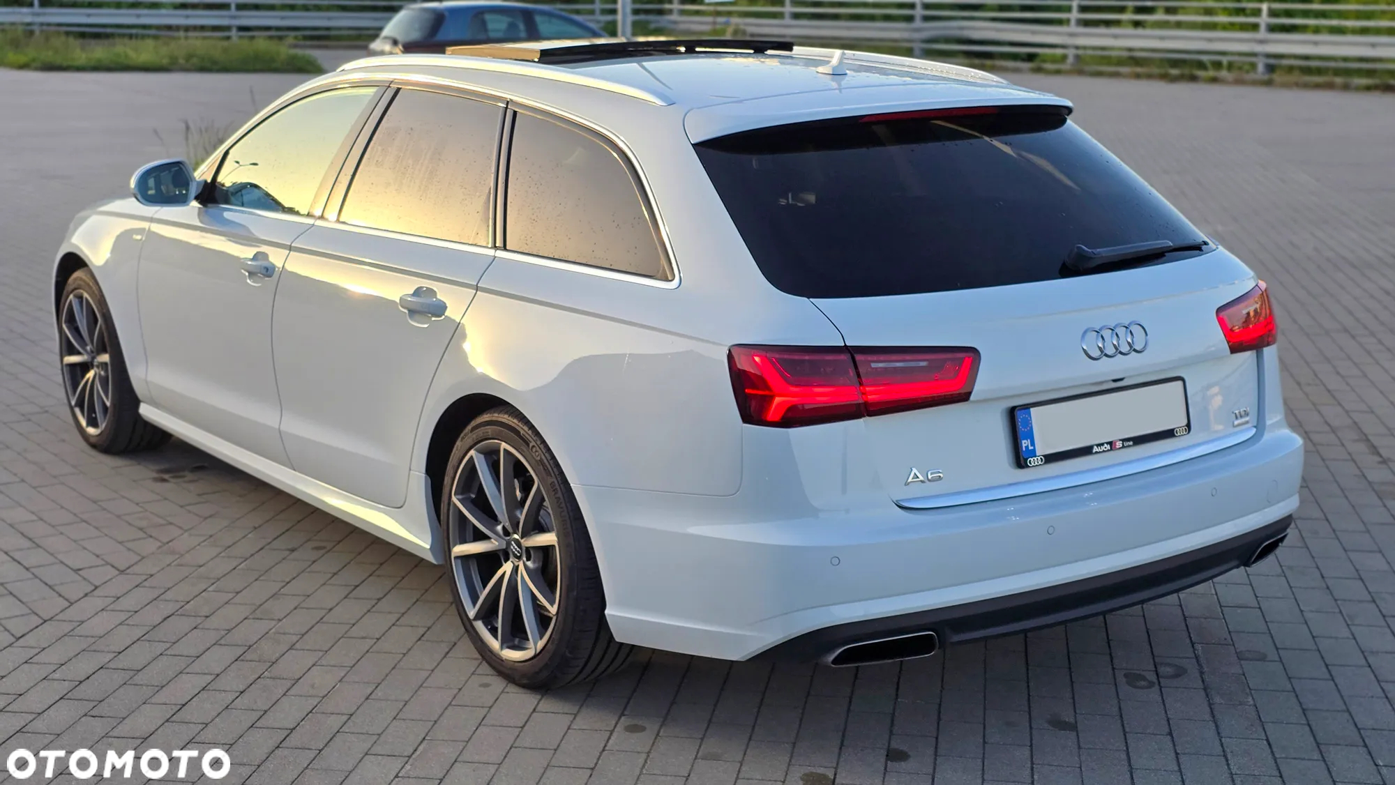 Audi A6 2.0 TDI ultra S tronic - 12