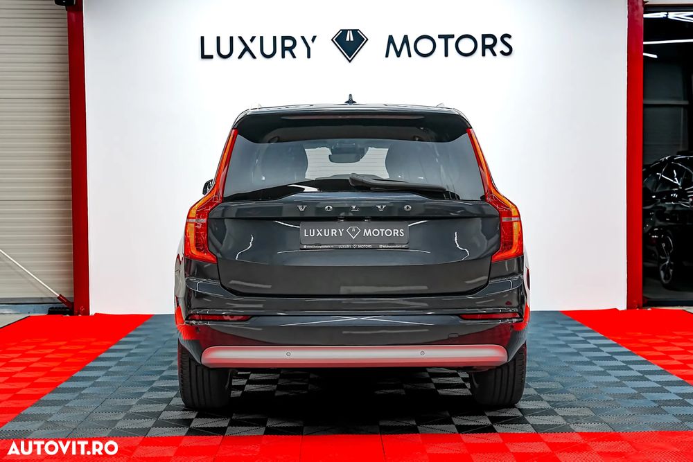 Volvo XC 90 B5 D AWD Geartronic Momentum Pro - 9