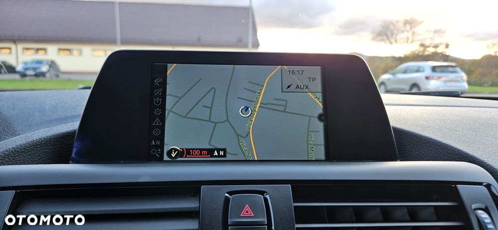 BMW Seria 1 116d EfficientDynamics Sport Line - 12